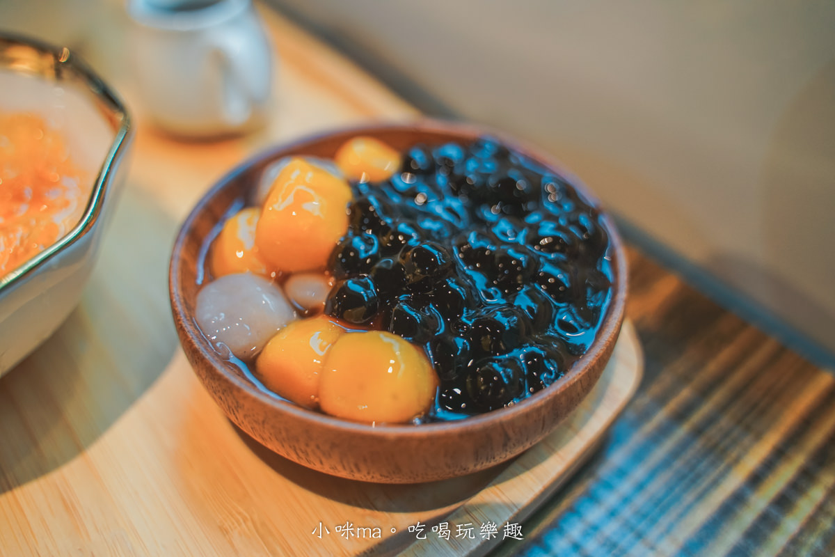 綠豆蒜製研所|吃綠豆蒜不用下屏東,藏在巷子內的文青甜品店,二樓窗景有夠迷人,捷運台大醫院站 - 第15張圖 綠豆蒜製研所|吃綠豆蒜不用下屏東,藏在巷子內的文青甜品店,二樓窗景有夠迷人,捷運台大醫院站