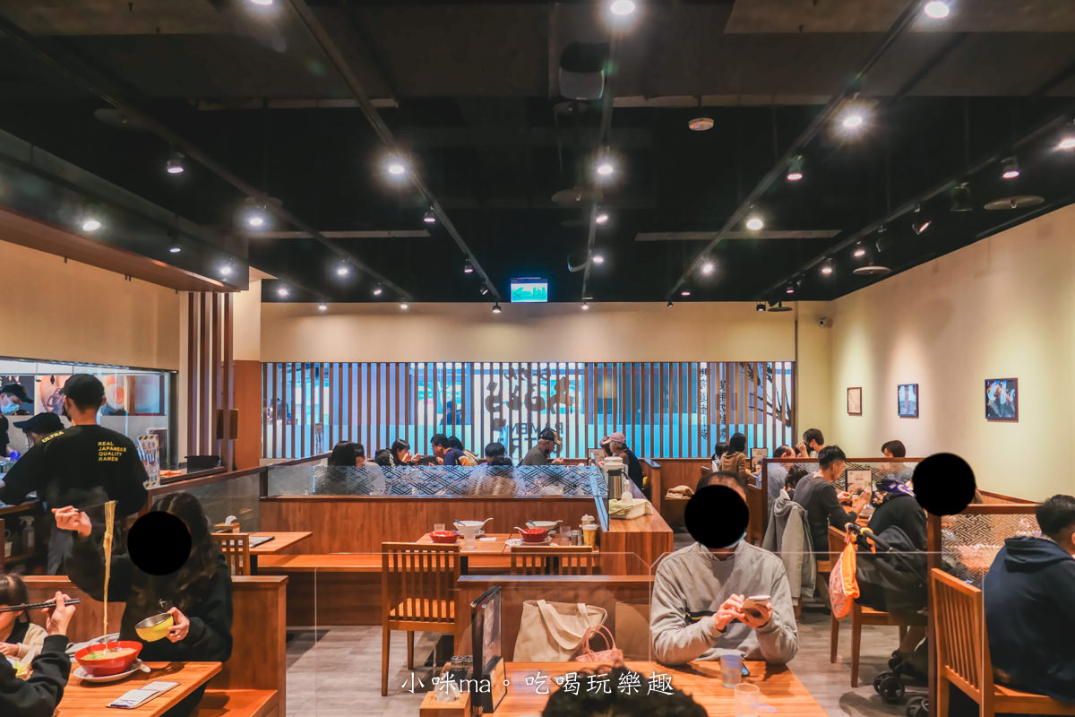 奧特拉麵 Ramen Ultra-桃園華泰 錦拉麵|北海道最純正的拉麵,雞白湯頭清爽不膩,還有丼飯、乾拌麵、咖哩飯可以選,桃園美食 - 第4張圖 奧特拉麵 Ramen Ultra-桃園華泰 錦拉麵|北海道最純正的拉麵,雞白湯頭清爽不膩,還有丼飯、乾拌麵、咖哩飯可以選,桃園美食