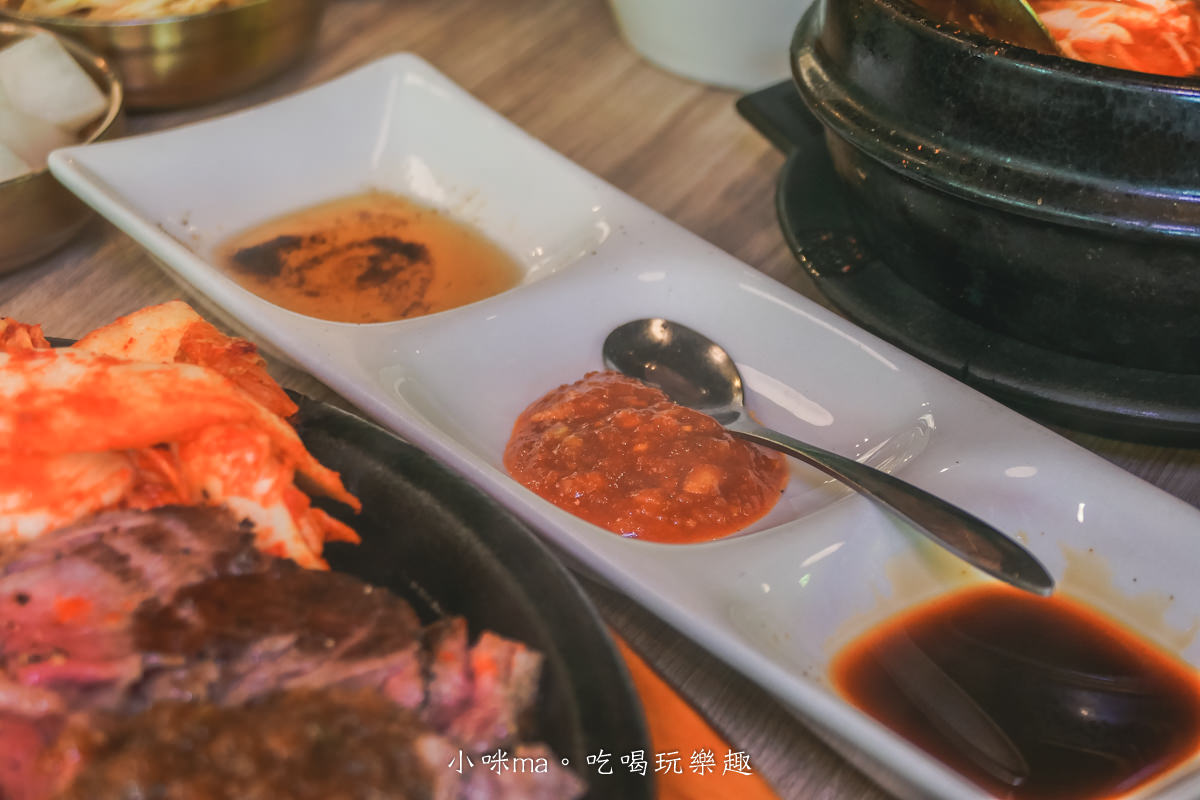 梨谷-韓式鐵板炭火烤肉|全台首創鐵板炭火烤肉,韓劇、韓綜特色料理 這裡都有,五種韓式小菜隨你吃,捷運後山埤站 - 第22張圖 梨谷-韓式鐵板炭火烤肉|全台首創鐵板炭火烤肉,韓劇、韓綜特色料理 這裡都有,五種韓式小菜隨你吃,捷運後山埤站