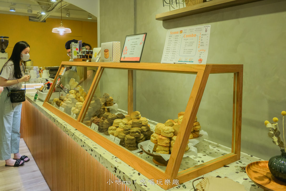 Tutukaki 司康小売所|中山區藏很深的司康專賣店,20幾款的司康任你挑選,小清新風格的門面超好拍,捷運中山站 - 第8張圖 Tutukaki 司康小売所|中山區藏很深的司康專賣店,20幾款的司康任你挑選,小清新風格的門面超好拍,捷運中山站