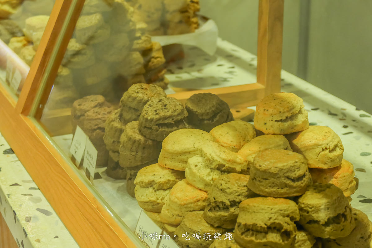 Tutukaki 司康小売所|中山區藏很深的司康專賣店,20幾款的司康任你挑選,小清新風格的門面超好拍,捷運中山站 - 第9張圖 Tutukaki 司康小売所|中山區藏很深的司康專賣店,20幾款的司康任你挑選,小清新風格的門面超好拍,捷運中山站