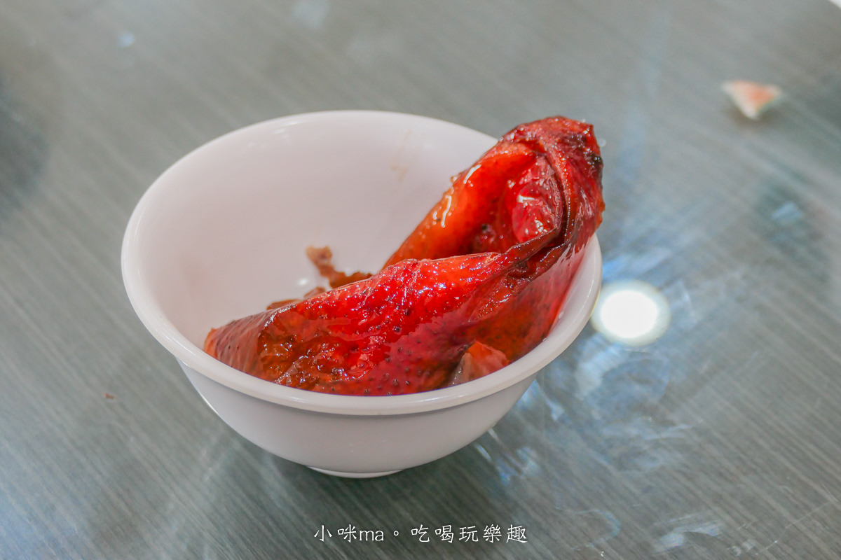 大仁哥蔗香脆皮桶仔雞-旗艦總店｜想吃地表最強桶仔雞不用搶！第一間店面就在壯圍，怎麼吃看這篇，宜蘭美食