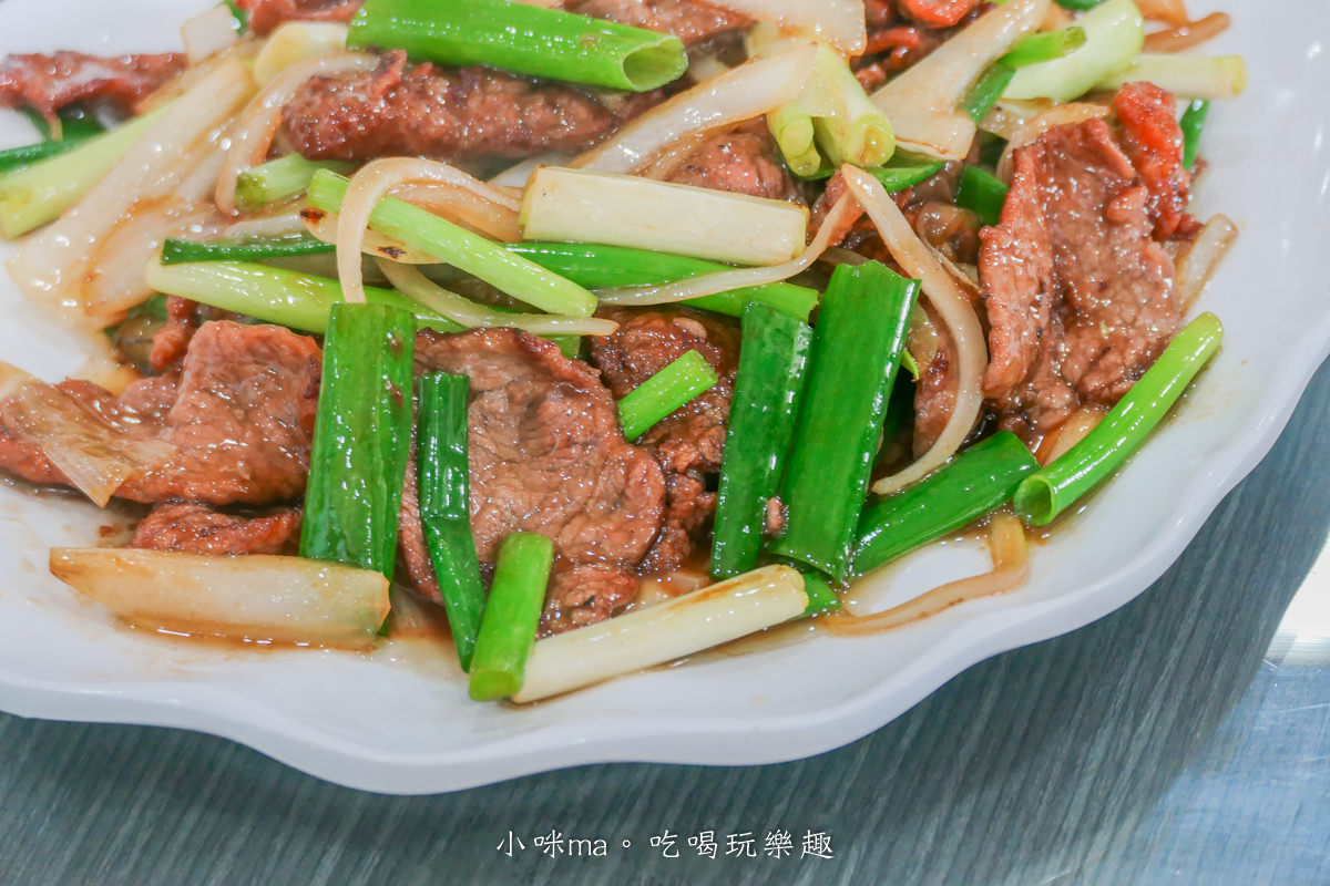 大仁哥蔗香脆皮桶仔雞-旗艦總店｜想吃地表最強桶仔雞不用搶！第一間店面就在壯圍，怎麼吃看這篇，宜蘭美食