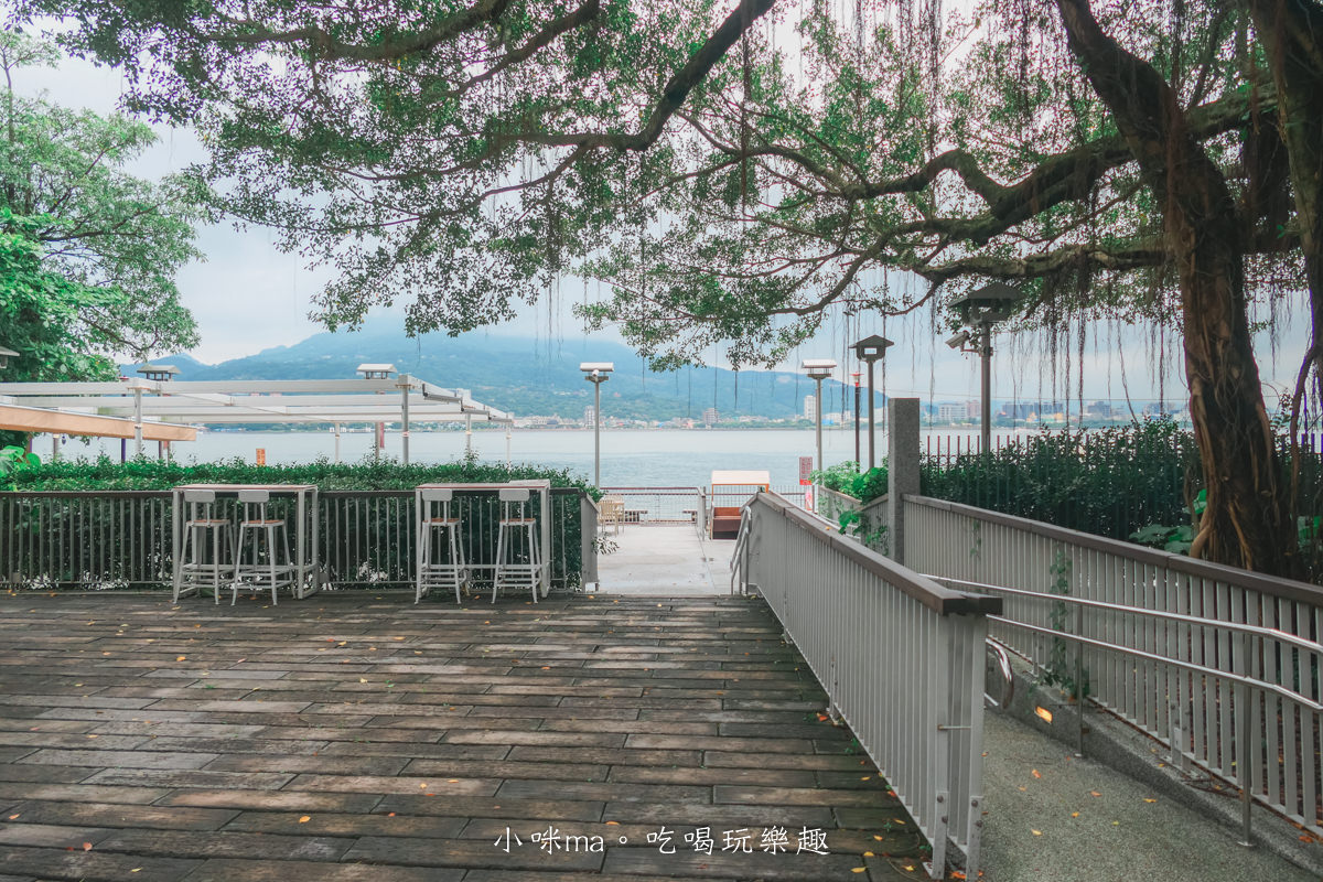 Memory-時光樹影河岸景觀餐廳｜絕美河景第一排，戶外用餐區獨攬淡水美景，淡水超推約會餐廳，淡水美食