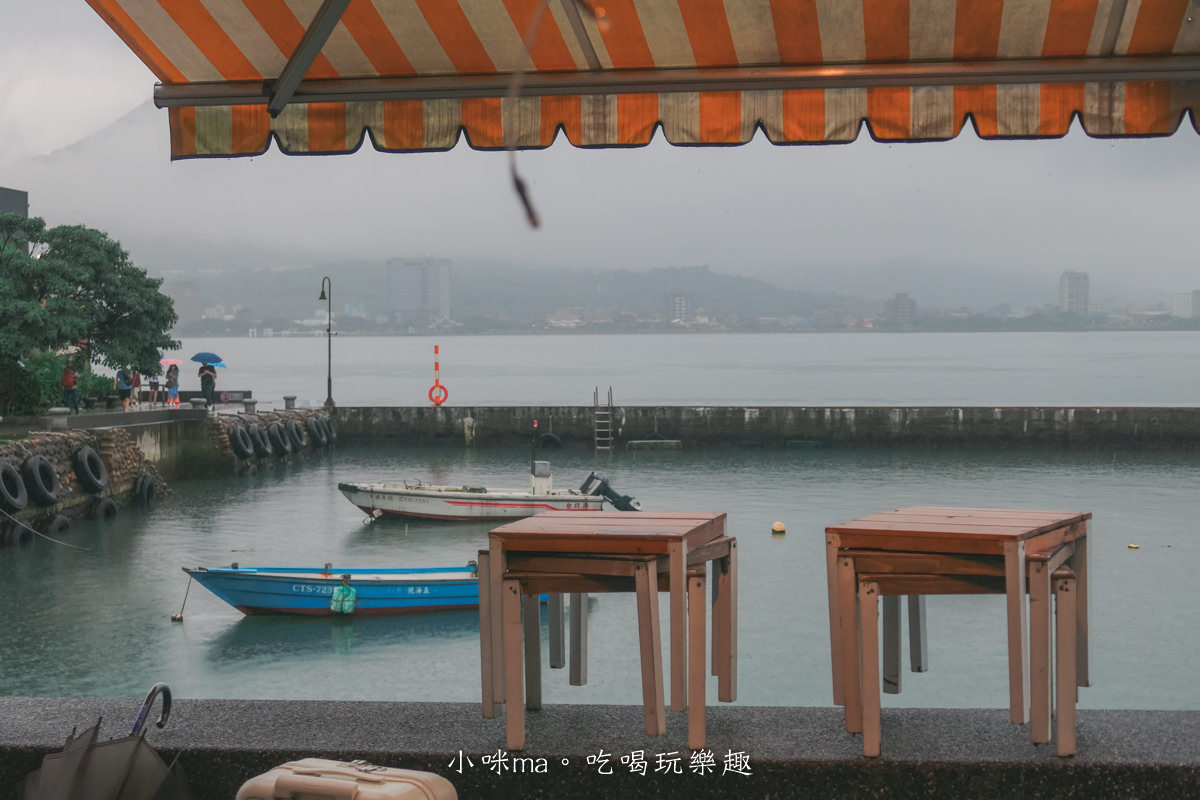 浪花丸かき氷•淡水分号｜淡水河夕陽美景配上一碗可愛的沖繩刨冰，彩虹小熊冰超卡哇伊，淡水美食