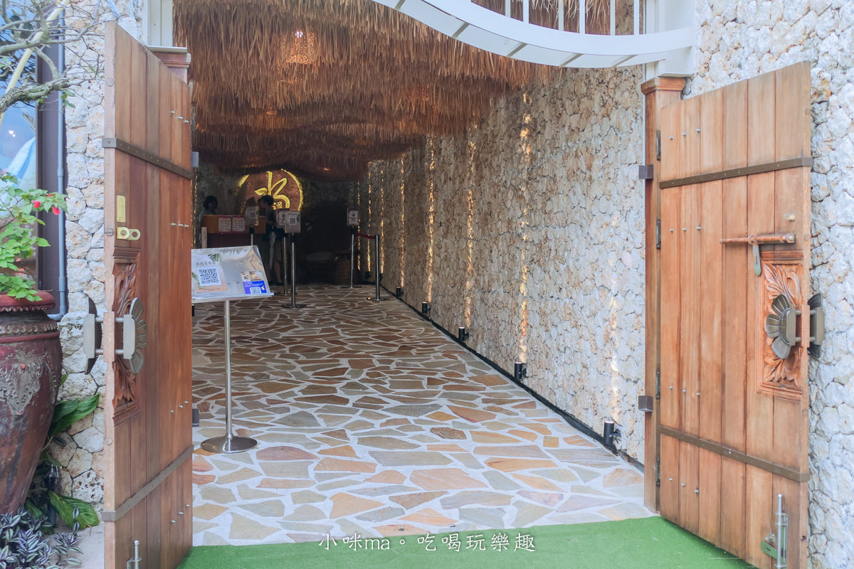 水灣餐廳waterfront 榕堤店｜真心不騙~這裡就是峇里島，南洋風味料理配上淡水河畔日落美景，不用出國就能感受到愜意氛圍，淡水美食