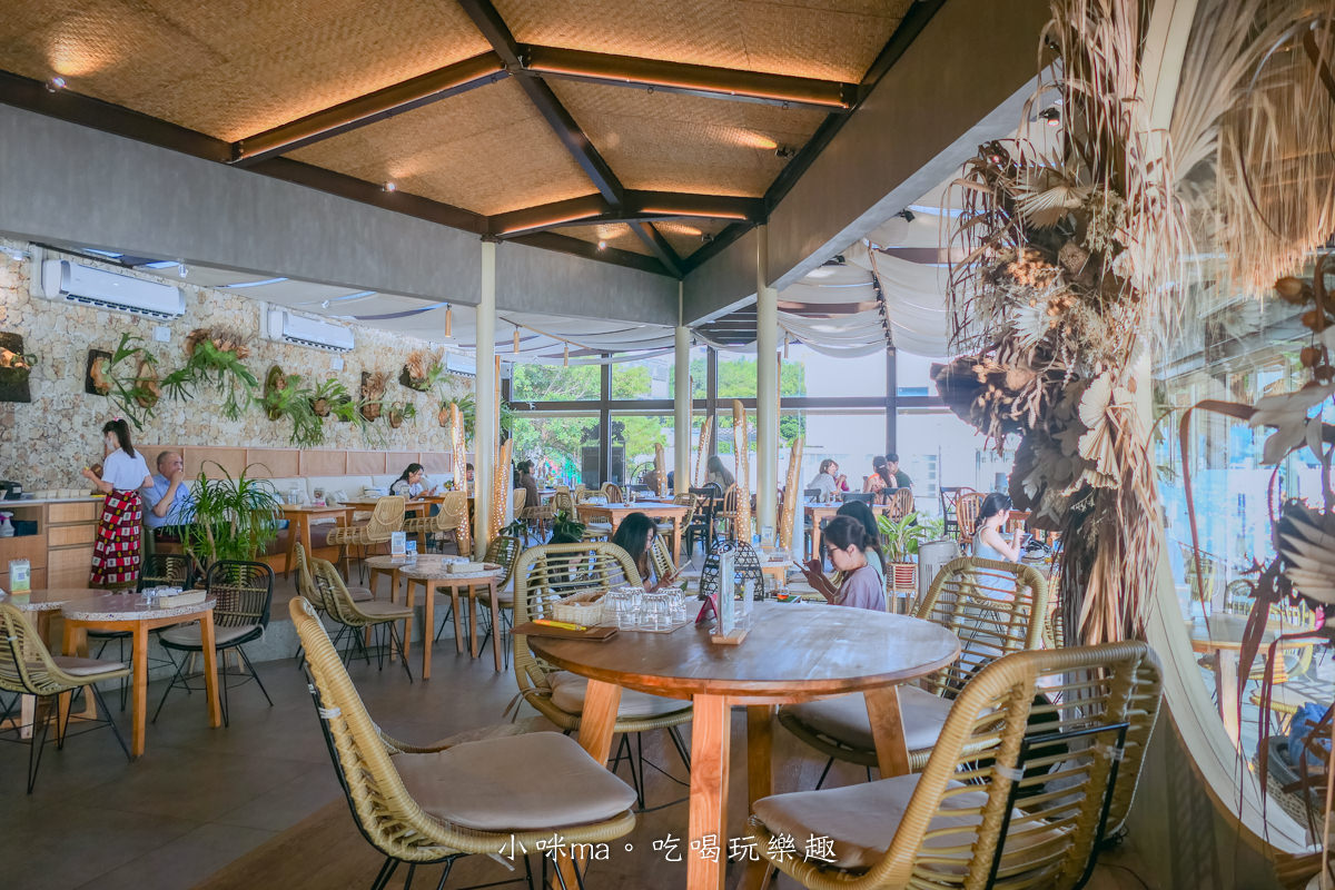 水灣餐廳waterfront 榕堤店｜真心不騙~這裡就是峇里島，南洋風味料理配上淡水河畔日落美景，不用出國就能感受到愜意氛圍，淡水美食