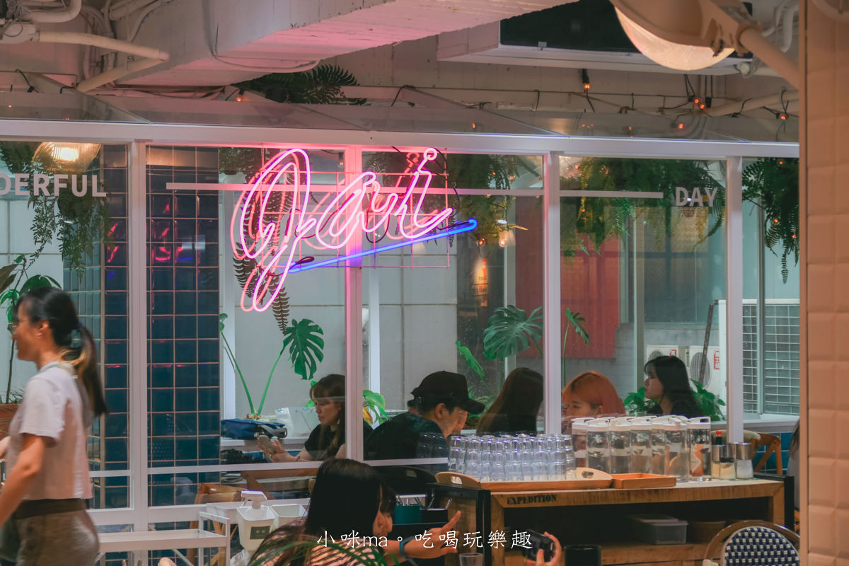 JAI宅 西門店|從台中紅上來 IG狂洗版的森林系餐廳,餐點平價、大份量,捷運西門站 - 第6張圖 JAI宅 西門店|從台中紅上來 IG狂洗版的森林系餐廳,餐點平價、大份量,捷運西門站