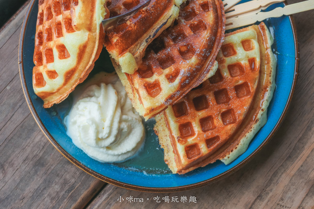 鹿邊咖啡Deer cafe｜北海岸最迷人的秘密基地，營業到凌晨三點，離石門洞只要一分鐘，北海岸咖啡廳推薦