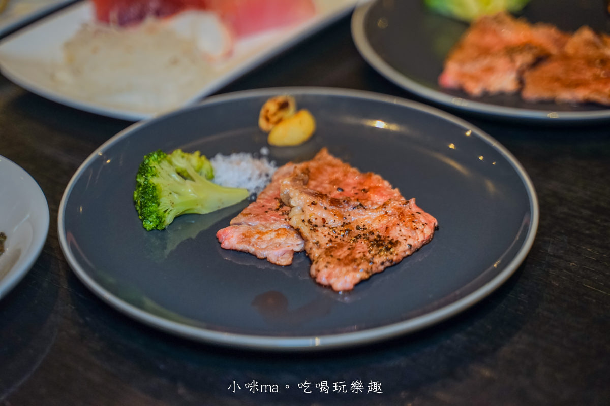 台北寒舍艾美酒店 探索廚房|果香烤牛腹肉、泰式涼拌蟹 豐富的異國料理帶你環遊世界,高水準甜點也不容錯過,台北吃到飽推薦 - 第54張圖 台北寒舍艾美酒店 探索廚房|果香烤牛腹肉、泰式涼拌蟹 豐富的異國料理帶你環遊世界,高水準甜點也不容錯過,台北吃到飽推薦
