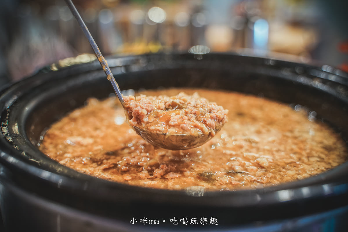 立馬吃一鍋。有機水產火鍋專賣 E.Ma Hot Pot|爆擊海鮮控味蕾!超鮮黑鑽蜆湯頭根本不讓你睡~,冰淇淋、飲料無限供應,板橋火鍋推薦 - 第13張圖 立馬吃一鍋。有機水產火鍋專賣 E.Ma Hot Pot|爆擊海鮮控味蕾!超鮮黑鑽蜆湯頭根本不讓你睡~,冰淇淋、飲料無限供應,板橋火鍋推薦