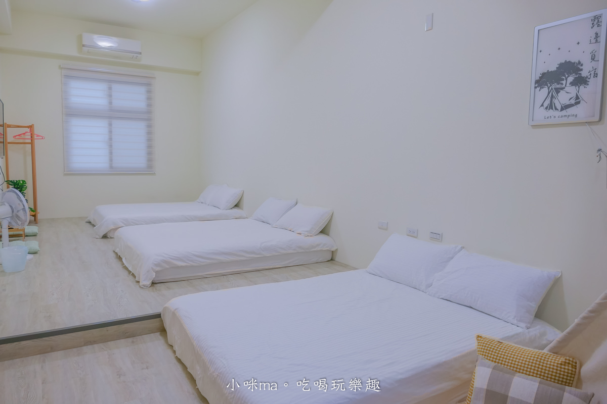 路邊覓宿｜可愛露營風 4人就可以包棟，電動麻將桌、KTV、頂樓烤肉、兒童泳池，宜蘭包棟推薦
