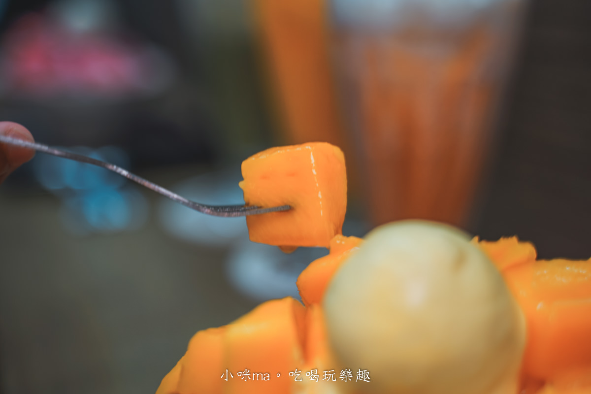 【淡水特色冰店】夏雪詩多貝黎果物專賣店|淡水芒果雪花冰推薦 新鮮水果鋪滿滿芒味爆擊,網美風環境好像來到峇里島,淡水美食 - 第17張圖 【淡水特色冰店】夏雪詩多貝黎果物專賣店|淡水芒果雪花冰推薦 新鮮水果鋪滿滿芒味爆擊,網美風環境好像來到峇里島,淡水美食