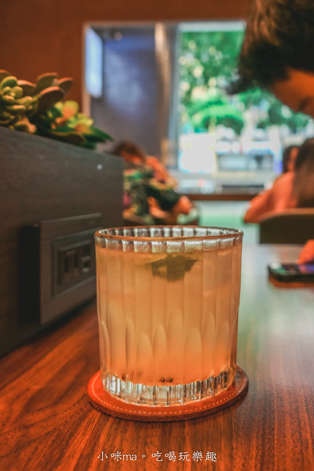 【南京三民咖啡廳】CHIT CHAT Cafe|大份量早午餐有夠美味,提供免費插座可使用,松山美食 - 第16張圖 【南京三民咖啡廳】CHIT CHAT Cafe|大份量早午餐有夠美味,提供免費插座可使用,松山美食