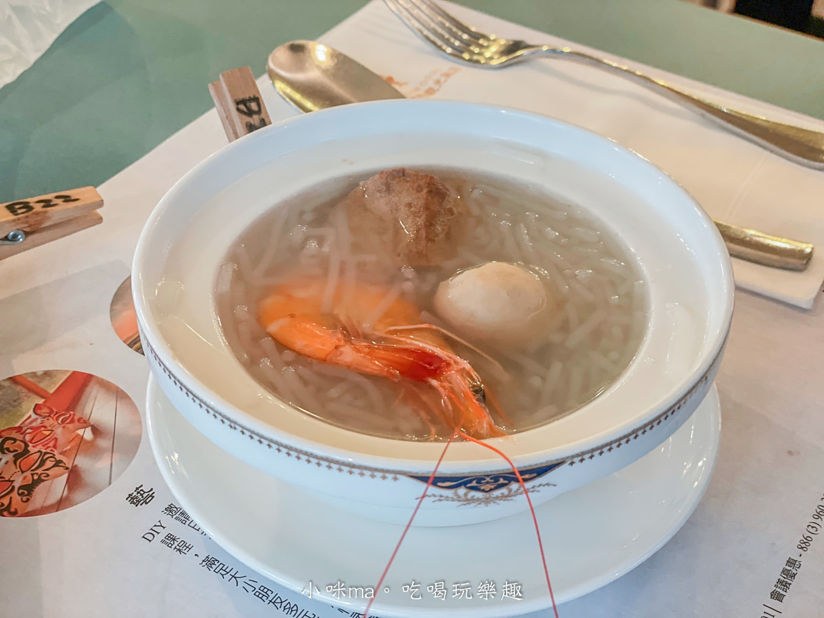 【宜蘭親子飯店】綠舞國際觀光飯店｜一泊二食就這樣玩！全台最大日式莊園，湯屋、泳池、浴衣體驗、羊駝、水豚君 通通抵加，宜蘭住宿