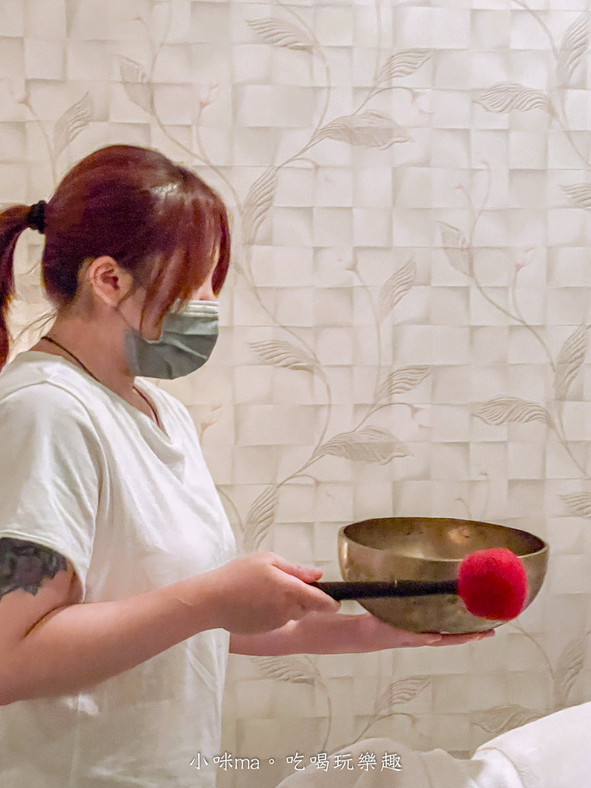 【台北SPA推薦】沐境微晨Spa & Massage｜客製化經絡按摩，脈輪卡牌選定你的能量精油，搭配西藏頌缽淨化解放身心靈，台北精油按摩