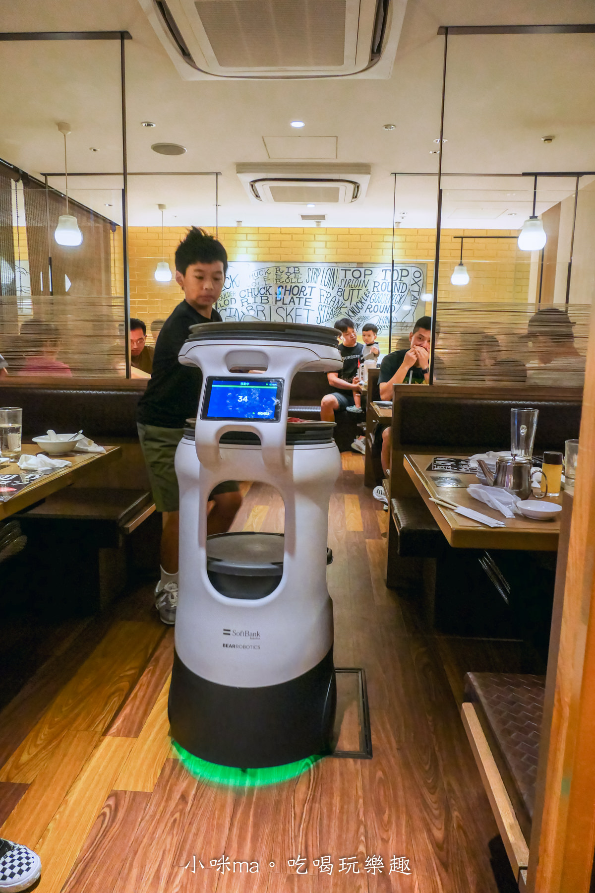 【大阪美食】國產牛燒肉放題 道頓堀御堂筋店|大阪超人氣燒肉吃到飽!沒有訂位就有的你等了,附中文菜單、線上訂位,日本燒肉吃到飽推薦 - 第14張圖 【大阪美食】國產牛燒肉放題 道頓堀御堂筋店|大阪超人氣燒肉吃到飽!沒有訂位就有的你等了,附中文菜單、線上訂位,日本燒肉吃到飽推薦