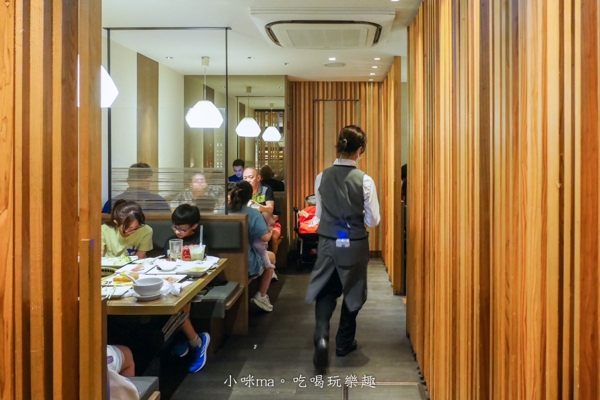 【大阪美食】國產牛燒肉放題 道頓堀御堂筋店|大阪超人氣燒肉吃到飽!沒有訂位就有的你等了,附中文菜單、線上訂位,日本燒肉吃到飽推薦 - 第7張圖 【大阪美食】國產牛燒肉放題 道頓堀御堂筋店|大阪超人氣燒肉吃到飽!沒有訂位就有的你等了,附中文菜單、線上訂位,日本燒肉吃到飽推薦
