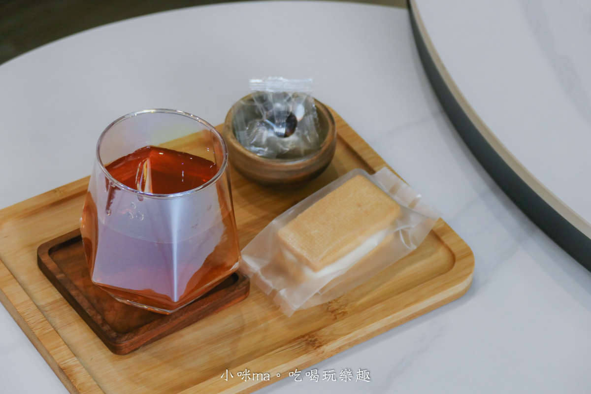 【中醫美顏針推薦】靚玉研 芙曦中醫診所｜來自韓國超夯的美顏針灸，零恢復期，除皺、拉提一次搞定，還你緊緻小V臉
