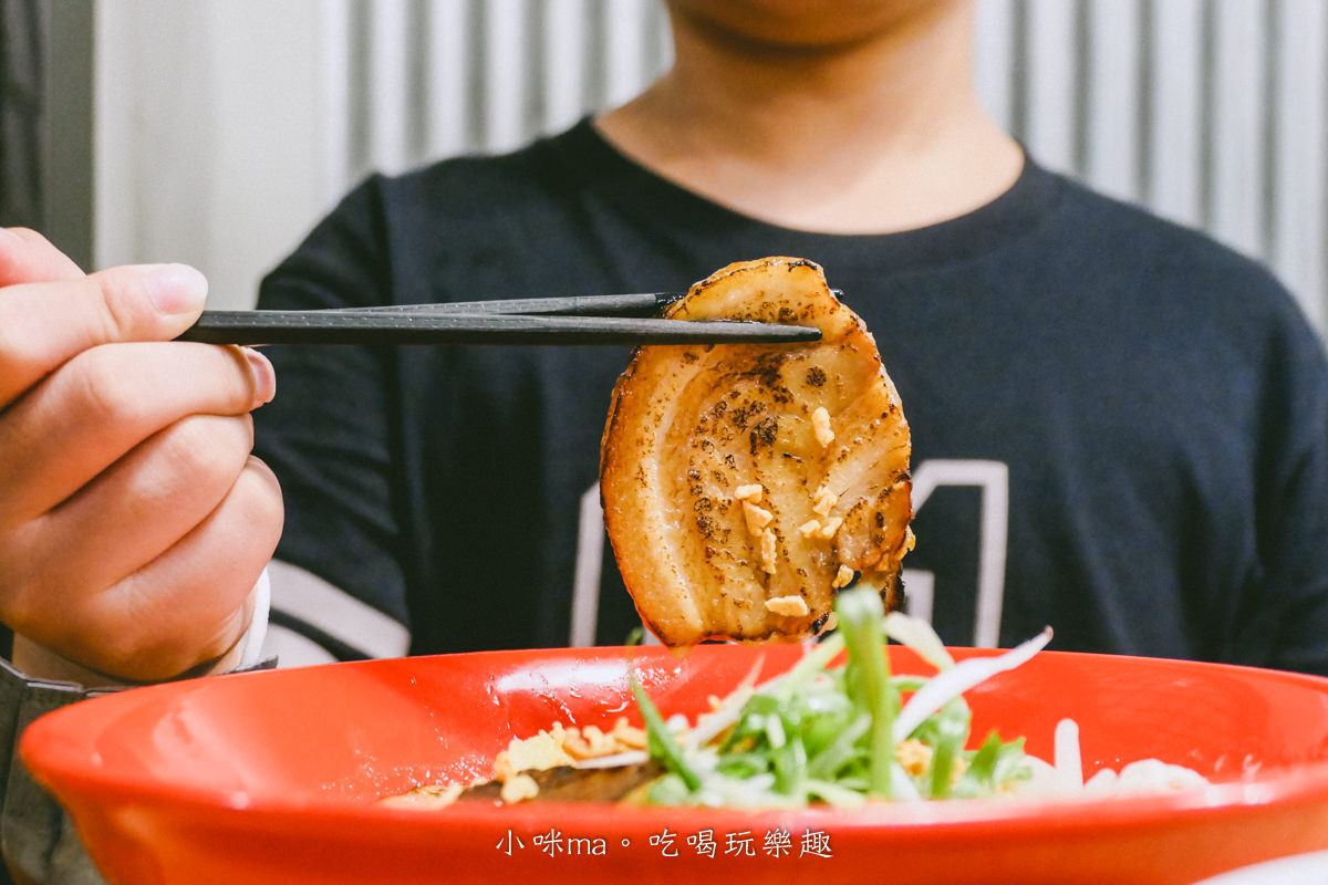 【台北拉麵】Totto Ramen 鳥人拉麵 中山店|來自紐約的日式拉麵,自熬濃厚雞白湯頭搭配厚切叉燒,營業到深夜,中山站美食 - 第14張圖 【台北拉麵】Totto Ramen 鳥人拉麵 中山店|來自紐約的日式拉麵,自熬濃厚雞白湯頭搭配厚切叉燒,營業到深夜,中山站美食
