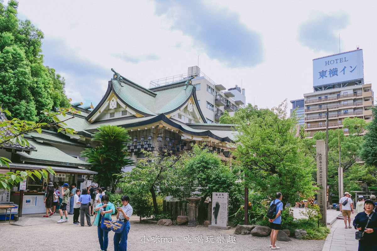 【大阪景點】難波八阪神社|巨無霸獅子頭神社隱身巷弄內,快來讓他吸光你的厄運吧,超Q鯉魚籤詩有夠可愛,大阪免費景點 - 第23張圖 【大阪景點】難波八阪神社|巨無霸獅子頭神社隱身巷弄內,快來讓他吸光你的厄運吧,超Q鯉魚籤詩有夠可愛,大阪免費景點