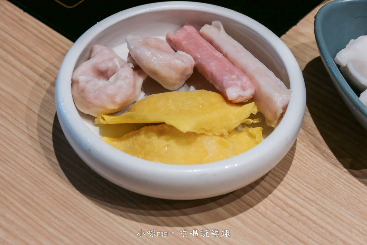 【台北火鍋】石二鍋 士林中正店(旗艦店)|老牌個人鍋也有2.0旗艦版,想吃菜多或是肉多自己選,平價火鍋給你高檔享受,士林美食 - 第23張圖 【台北火鍋】石二鍋 士林中正店(旗艦店)|老牌個人鍋也有2.0旗艦版,想吃菜多或是肉多自己選,平價火鍋給你高檔享受,士林美食