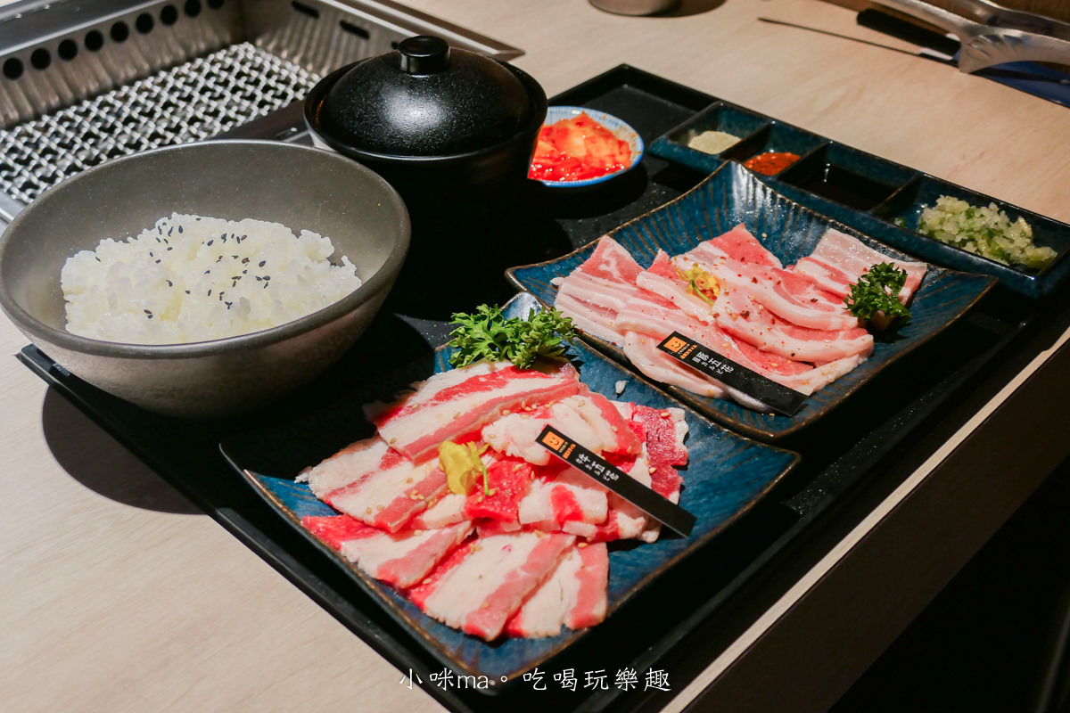 【一人燒肉推薦】燒肉Smile 內湖店|開到凌晨4點的一人燒肉店,想要大口吃肉自己就可以來,飲料、沙拉、冰品吃到飽,西湖捷運站美食 - 第19張圖 【一人燒肉推薦】燒肉Smile 內湖店|開到凌晨4點的一人燒肉店,想要大口吃肉自己就可以來,飲料、沙拉、冰品吃到飽,西湖捷運站美食