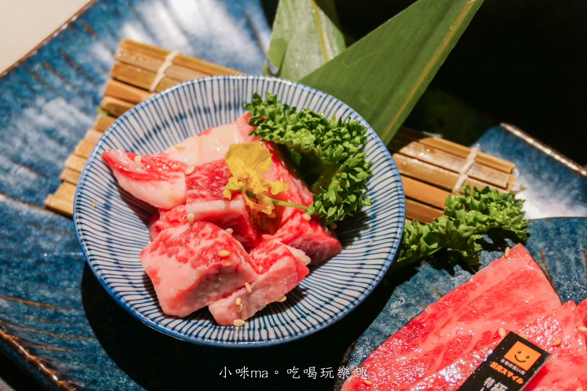 【一人燒肉推薦】燒肉Smile 內湖店|開到凌晨4點的一人燒肉店,想要大口吃肉自己就可以來,飲料、沙拉、冰品吃到飽,西湖捷運站美食 - 第24張圖 【一人燒肉推薦】燒肉Smile 內湖店|開到凌晨4點的一人燒肉店,想要大口吃肉自己就可以來,飲料、沙拉、冰品吃到飽,西湖捷運站美食