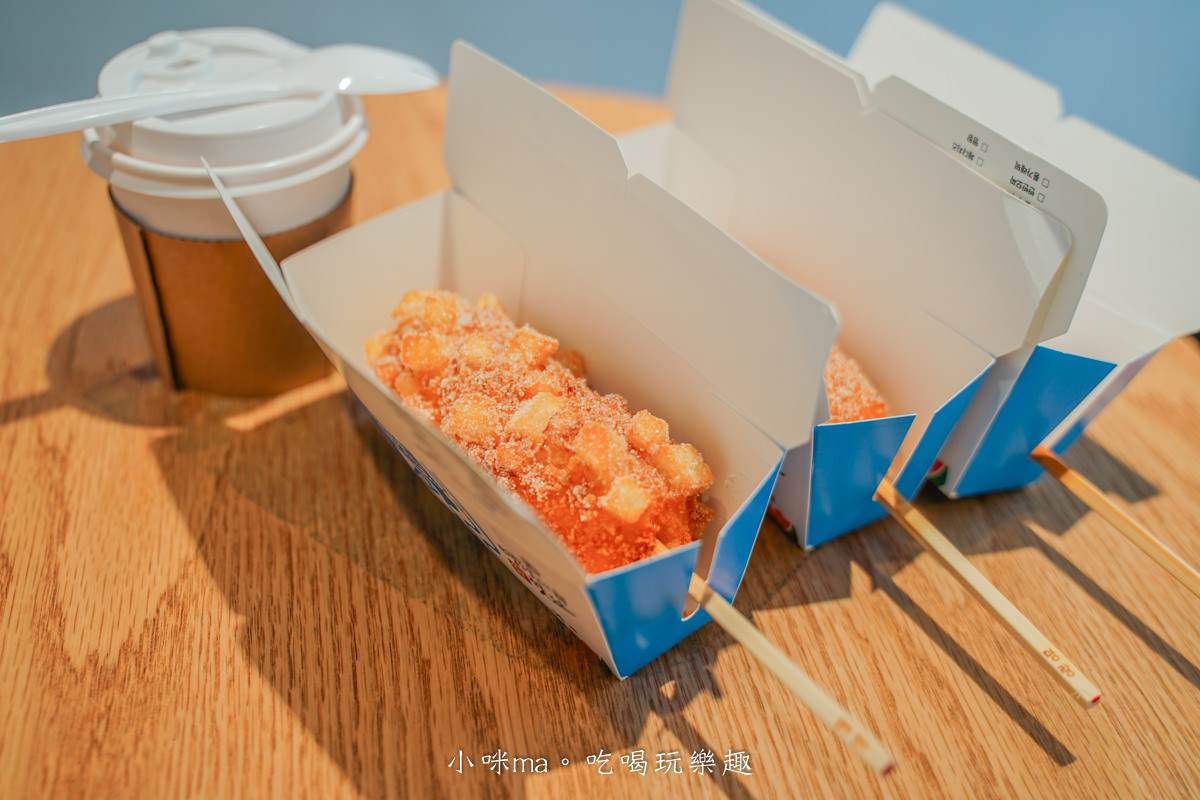 【淡水美食】明朗時代米熱狗-淡水店|韓國人氣熱狗專門店插旗淡水,爆漿起司熱狗拉出浮誇牽絲,捷運淡水站 - 第13張圖 【淡水美食】明朗時代米熱狗-淡水店|韓國人氣熱狗專門店插旗淡水,爆漿起司熱狗拉出浮誇牽絲,捷運淡水站