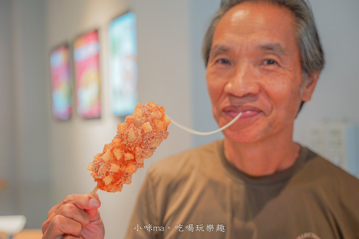 【淡水美食】明朗時代米熱狗-淡水店|韓國人氣熱狗專門店插旗淡水,爆漿起司熱狗拉出浮誇牽絲,捷運淡水站 - 第16張圖 【淡水美食】明朗時代米熱狗-淡水店|韓國人氣熱狗專門店插旗淡水,爆漿起司熱狗拉出浮誇牽絲,捷運淡水站