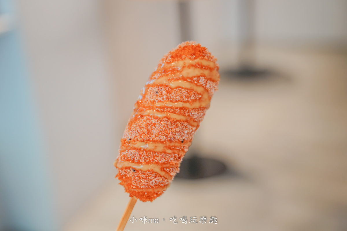 【淡水美食】明朗時代米熱狗-淡水店|韓國人氣熱狗專門店插旗淡水,爆漿起司熱狗拉出浮誇牽絲,捷運淡水站 - 第18張圖 【淡水美食】明朗時代米熱狗-淡水店|韓國人氣熱狗專門店插旗淡水,爆漿起司熱狗拉出浮誇牽絲,捷運淡水站