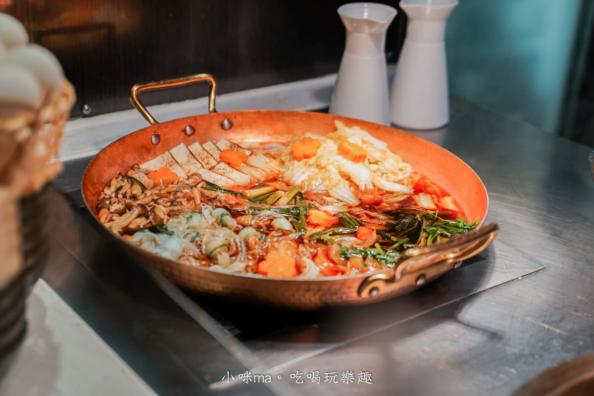 【台北吃到飽】寒舍艾美酒店 探索廚房|冬の和食祭日本美食節,燙煮、燒烤松葉蟹吃到飽還不手刀衝起來 - 第16張圖 【台北吃到飽】寒舍艾美酒店 探索廚房|冬の和食祭日本美食節,燙煮、燒烤松葉蟹吃到飽還不手刀衝起來