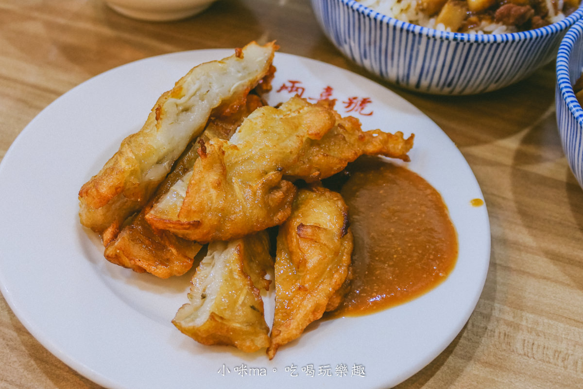 【龍山寺美食】兩喜號 Liang Xi Hao-西園店|萬華艋舺百年老店,鮮甜魷魚焿、肥嫩滷肉飯絕配,萬華美食 - 第9張圖 【龍山寺美食】兩喜號 Liang Xi Hao-西園店|萬華艋舺百年老店,鮮甜魷魚焿、肥嫩滷肉飯絕配,萬華美食