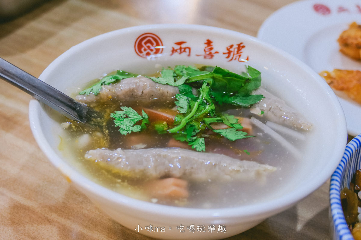 【龍山寺美食】兩喜號 Liang Xi Hao-西園店|萬華艋舺百年老店,鮮甜魷魚焿、肥嫩滷肉飯絕配,萬華美食 - 第11張圖 【龍山寺美食】兩喜號 Liang Xi Hao-西園店|萬華艋舺百年老店,鮮甜魷魚焿、肥嫩滷肉飯絕配,萬華美食