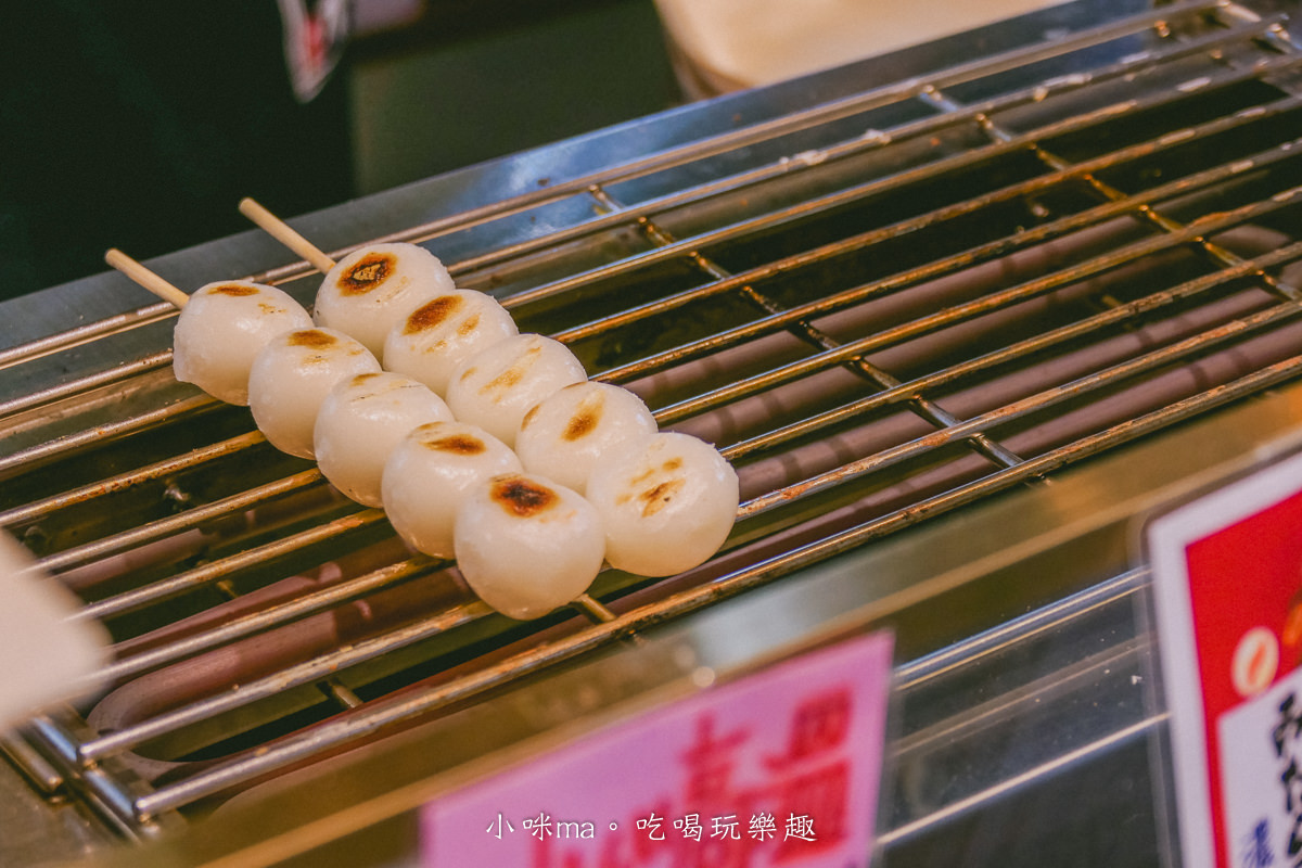 【捷運中山站美食】赤丸 団子|赤峰街新開的日式糰子店!7種口味 鹹甜任你選,店內還有復古懷舊童玩,中山區美食 - 第14張圖 【捷運中山站美食】赤丸 団子|赤峰街新開的日式糰子店!7種口味 鹹甜任你選,店內還有復古懷舊童玩,中山區美食
