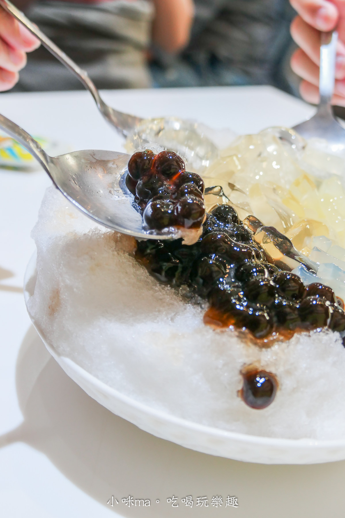 【台北萬華美食】龍都冰菓專業家|說到台北冰店誰沒吃過這間?! 百年老字號,八寶冰超強,附菜單 - 第16張圖 【台北萬華美食】龍都冰菓專業家|說到台北冰店誰沒吃過這間?! 百年老字號,八寶冰超強,附菜單