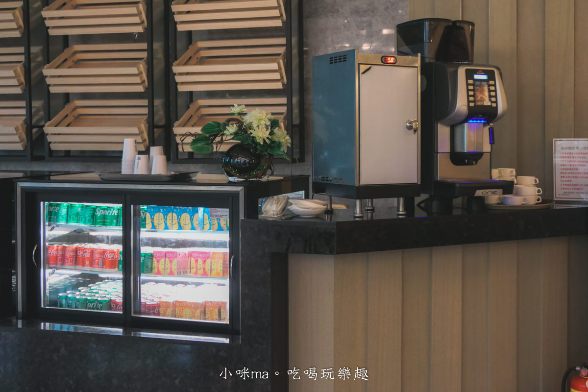 【宜蘭住宿】村却國際溫泉酒店｜房內就有雙湯池，頂樓星空酒吧獨攬宜蘭百萬夜景，早餐還能吃到下午兩點，一泊二食最划算