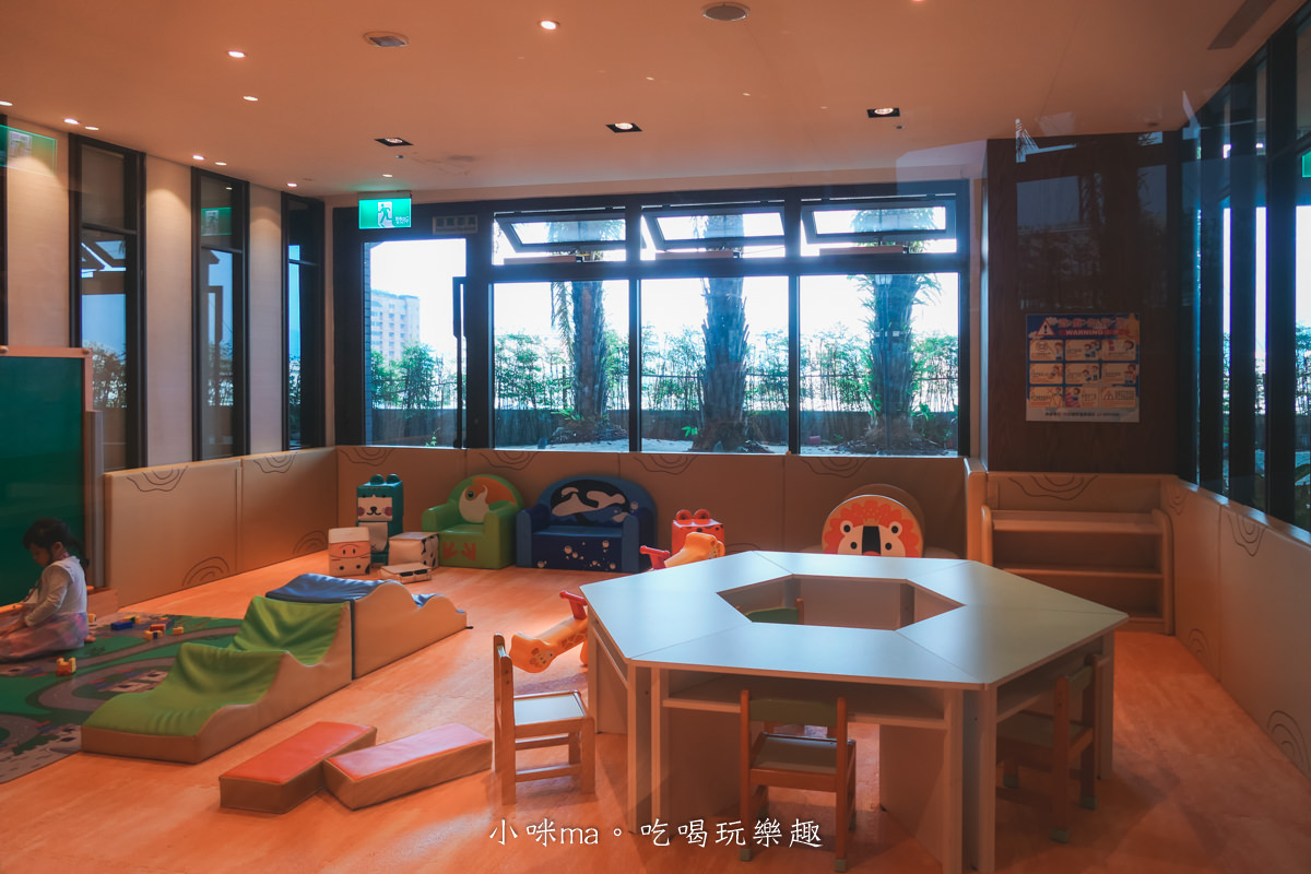 【宜蘭住宿】村却國際溫泉酒店｜房內就有雙湯池，頂樓星空酒吧獨攬宜蘭百萬夜景，早餐還能吃到下午兩點，一泊二食最划算
