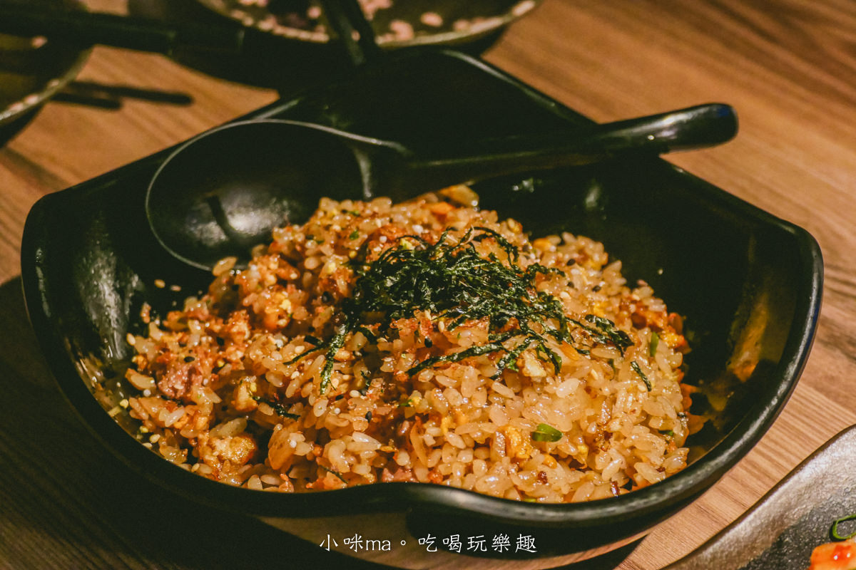 【台北居酒屋】醉燈食居-大直店｜中山區平價好吃居酒屋，GOOGLE評價4.8顆星，小小間很隱密，開到凌晨1點，大直美食