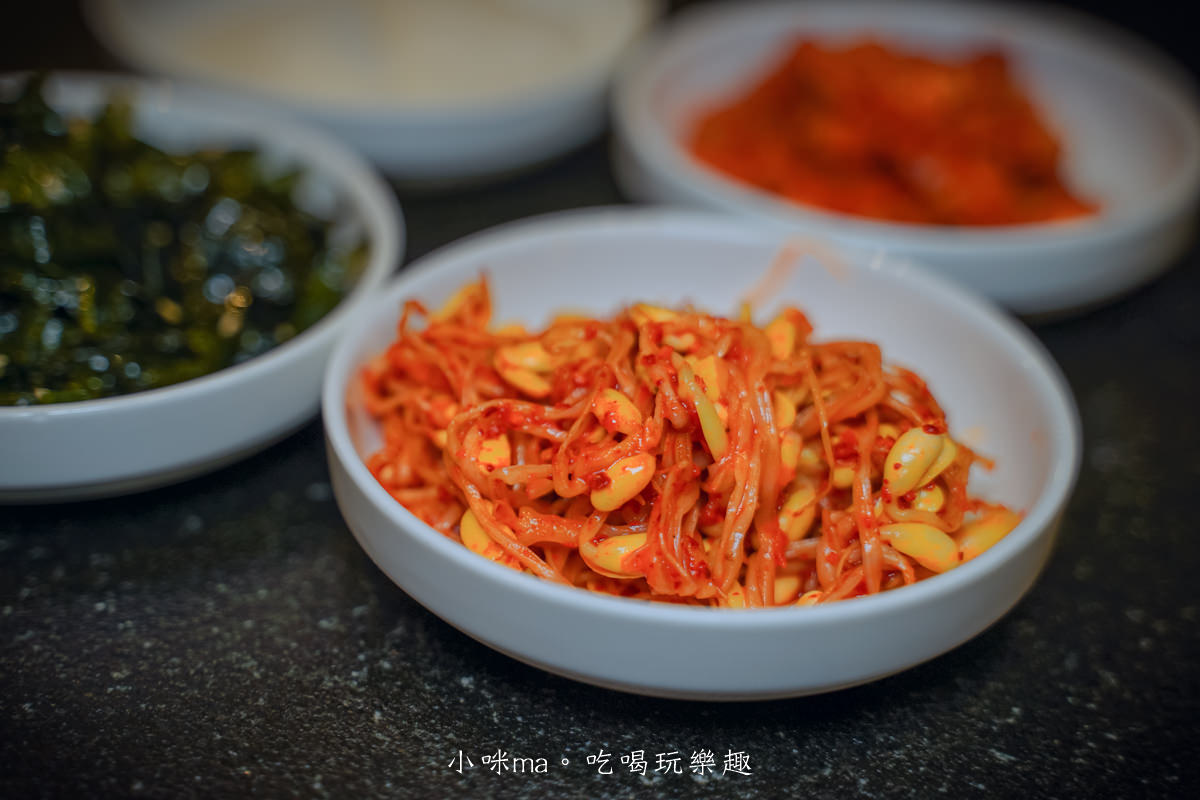 【市政府美食】朋月栻 韓吃一隻雞 微風信義店｜道地一隻雞火鍋，搭配超派海鮮桶，給你創新的韓式料理，台北韓式料理推薦