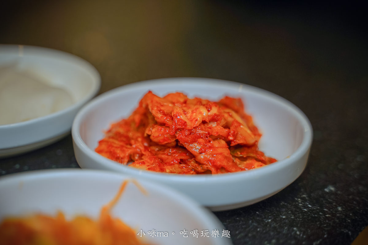 【市政府美食】朋月栻 韓吃一隻雞 微風信義店｜道地一隻雞火鍋，搭配超派海鮮桶，給你創新的韓式料理，台北韓式料理推薦