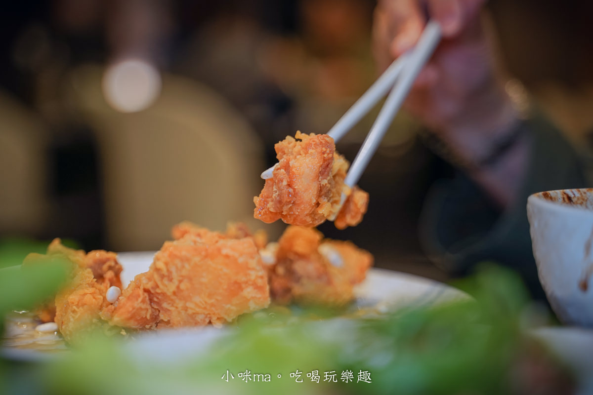 【市政府美食】朋月栻 韓吃一隻雞 微風信義店｜道地一隻雞火鍋，搭配超派海鮮桶，給你創新的韓式料理，台北韓式料理推薦