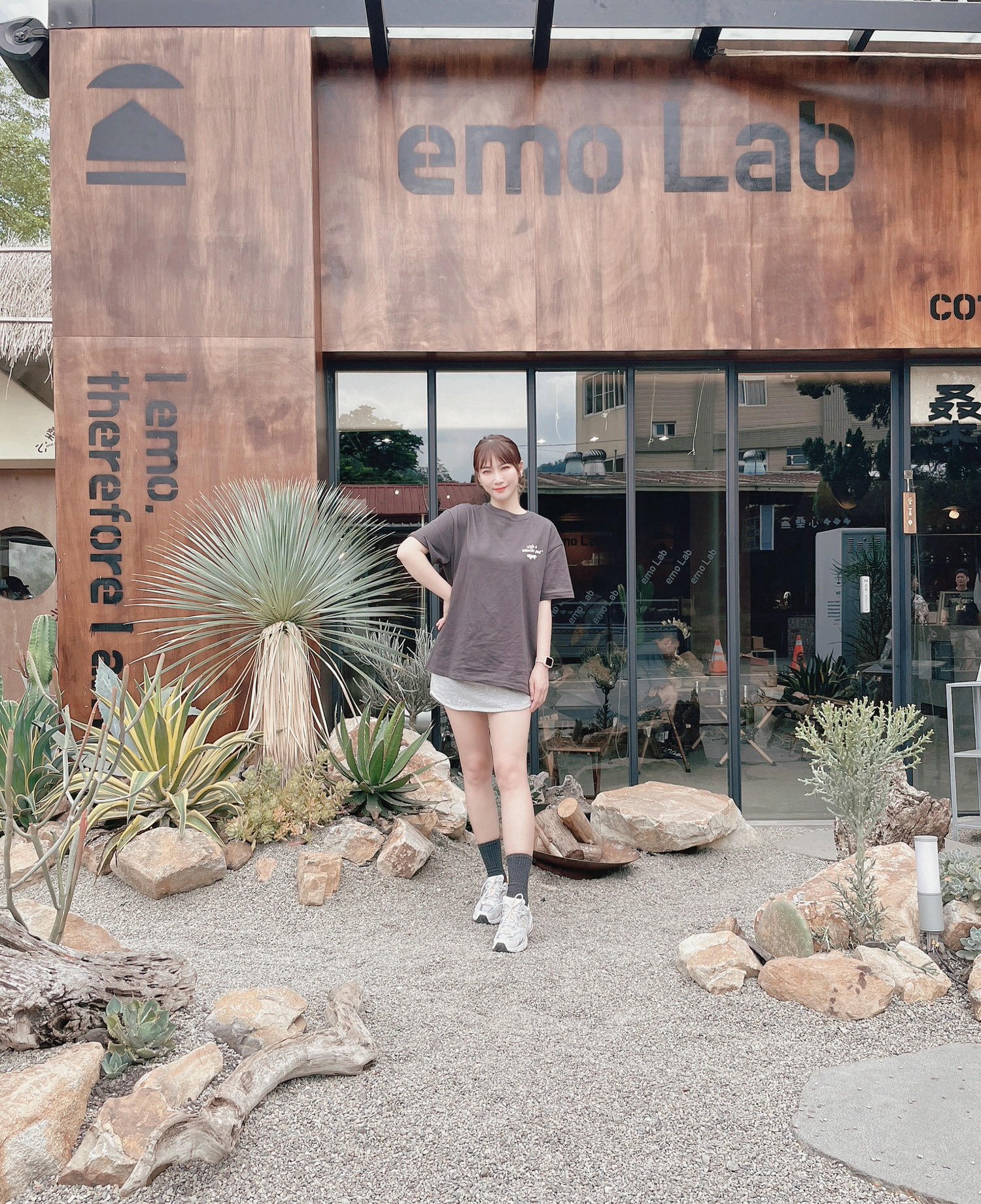 【埔里美食】桑心實驗室 emoLab｜傷心也能變得那麼chill，沙漠露營風加上在地甜點，美成醬~哪裡桑心了，南投咖啡廳