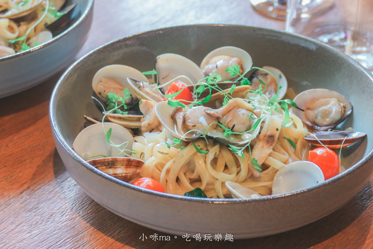 【內湖美食】波諾義大利料理-台北店|湖景第一排!大湖公園旁悠閒庭院餐廳,窯烤比薩必點 - 第12張圖 【內湖美食】波諾義大利料理-台北店|湖景第一排!大湖公園旁悠閒庭院餐廳,窯烤比薩必點