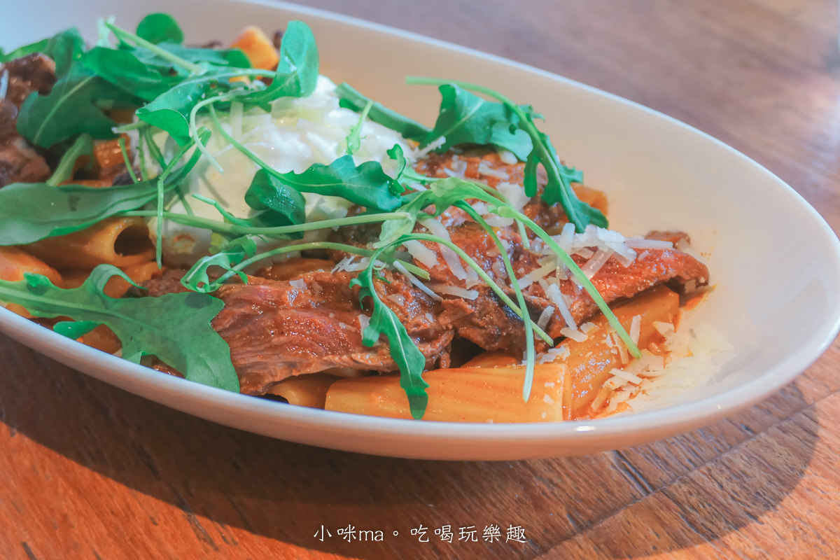 【內湖美食】波諾義大利料理-台北店|湖景第一排!大湖公園旁悠閒庭院餐廳,窯烤比薩必點 - 第17張圖 【內湖美食】波諾義大利料理-台北店|湖景第一排!大湖公園旁悠閒庭院餐廳,窯烤比薩必點