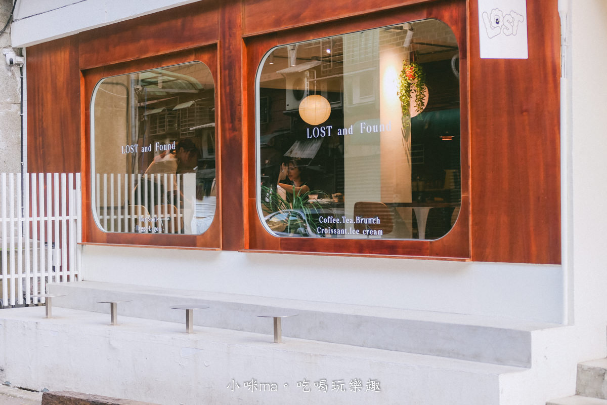 【信義安和站咖啡廳】LOST and Found|開幕至今夯到不行,好拍的阿芙佳朵一定要來一杯!!寵物友善餐廳 / 菜單 / 插座咖啡廳 - 第3張圖 【信義安和站咖啡廳】LOST and Found|開幕至今夯到不行,好拍的阿芙佳朵一定要來一杯!!寵物友善餐廳 / 菜單 / 插座咖啡廳