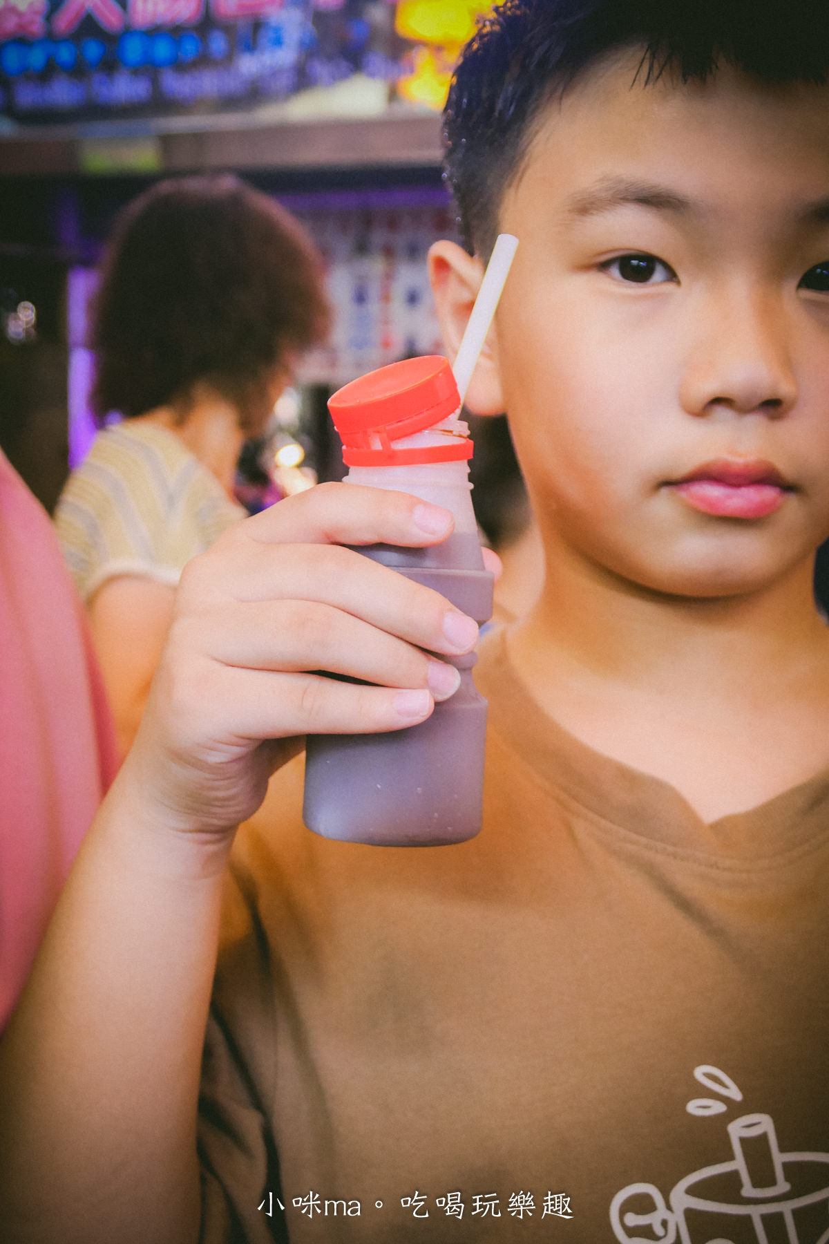 【基隆廟口美食】高記酸梅湯|銅板價酸梅湯、剉冰,清涼消暑,古早味可可牛奶螞蟻人必買,基隆美食 - 第8張圖 【基隆廟口美食】高記酸梅湯|銅板價酸梅湯、剉冰,清涼消暑,古早味可可牛奶螞蟻人必買,基隆美食