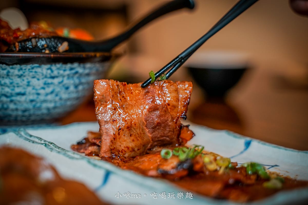 【信義區美食】肉叔叔燒肉飯|大份量燒肉飯吃起來!肉片鋪滿滿,內用味噌湯免費喝到飽,北醫美食推薦 - 第21張圖 【信義區美食】肉叔叔燒肉飯|大份量燒肉飯吃起來!肉片鋪滿滿,內用味噌湯免費喝到飽,北醫美食推薦