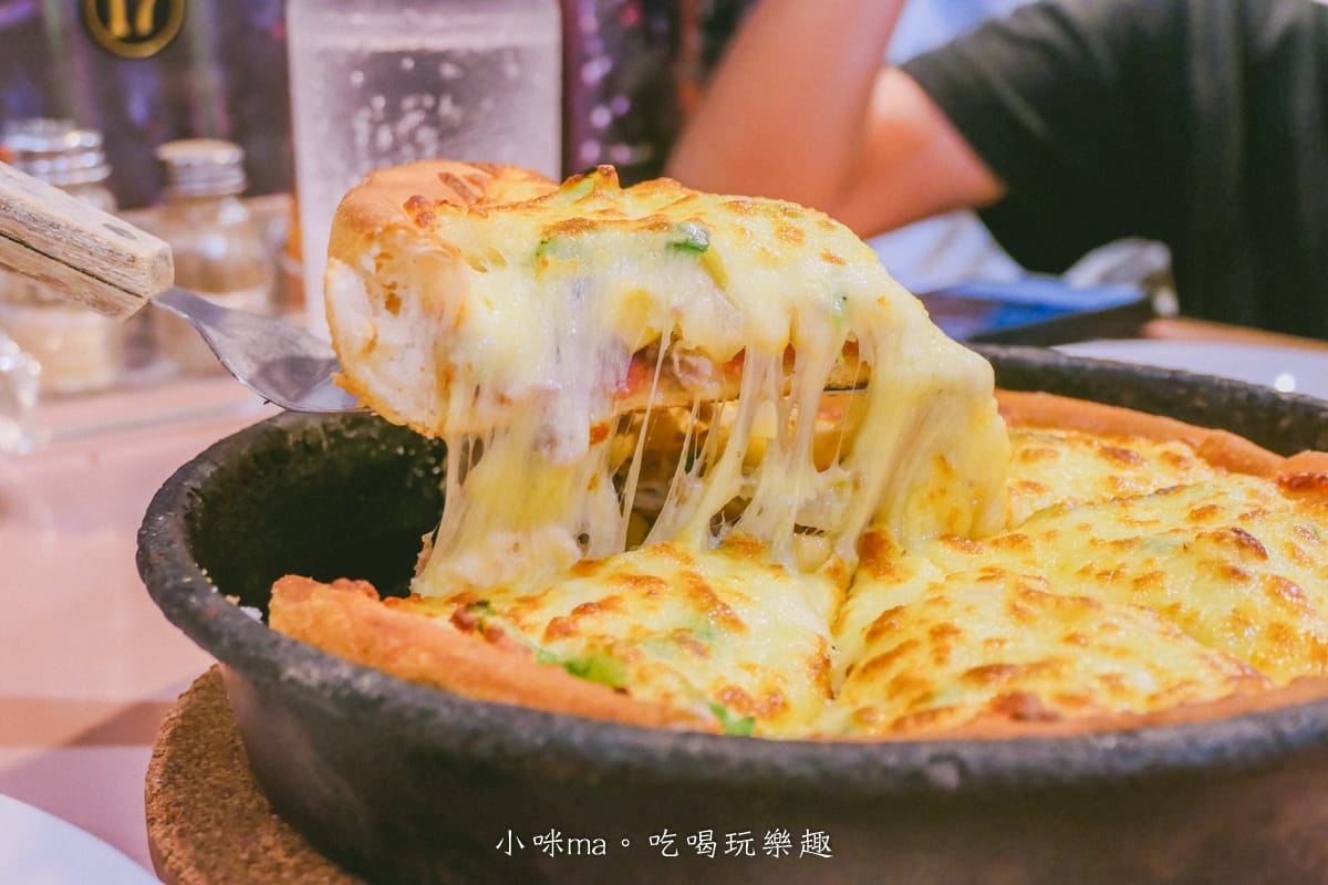 【國父紀念館美食】蘇阿姨比薩屋|365天 沒有一天不排隊!不只比薩、炸雞很強,肉醬麵也好吃 - 第15張圖 【國父紀念館美食】蘇阿姨比薩屋|365天 沒有一天不排隊!不只比薩、炸雞很強,肉醬麵也好吃