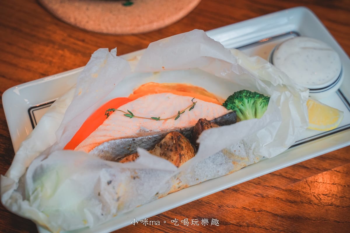 【東區美食】PAUL法國麵包甜點沙龍 台北仁愛店|彷彿巴黎街頭旁的法式小餐館,美味料理加上超人氣草莓千層派,來場慵懶的法式饗宴,捷運忠孝敦化站 - 第20張圖 【東區美食】PAUL法國麵包甜點沙龍 台北仁愛店|彷彿巴黎街頭旁的法式小餐館,美味料理加上超人氣草莓千層派,來場慵懶的法式饗宴,捷運忠孝敦化站